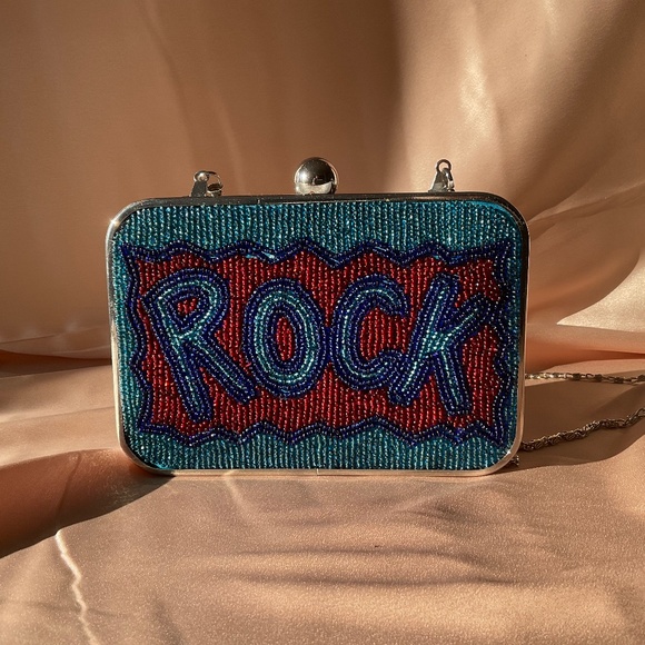 La Sera by Franchi Handbags - 3/20$ La Sera by Franchi beaded clutch bag